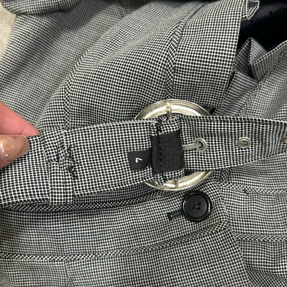 Grey Ruffle Belted Blazer - Picture 5 of 11